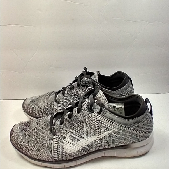 Nike Free TR Flyknit Running Sneakers Shoes Women's sz 8.5. - Picture 3 of 10